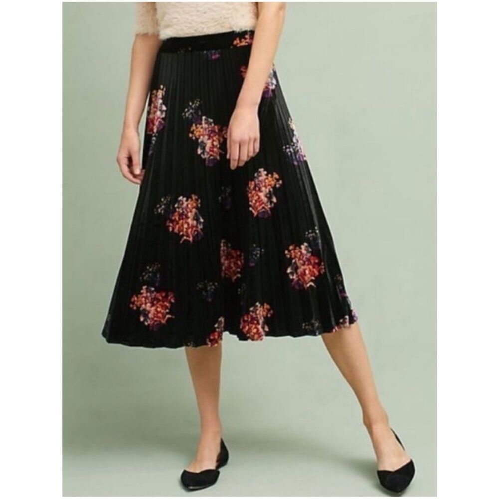 MAEVE by ANTHROPOLOGIE | Floral Velvet Pleated Skirt - size small
